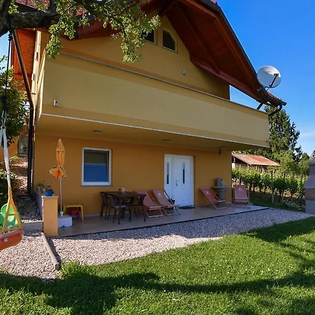 شقة Vinska Trta كاتيز أوب سافي